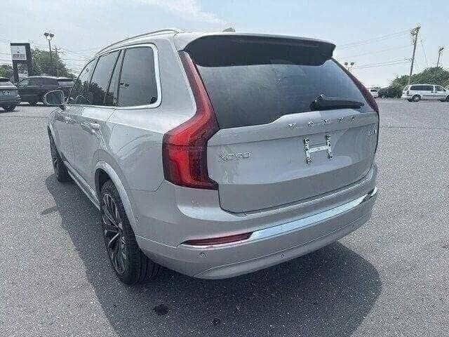 Used 2025 Volvo XC90 B6 Ultra w/ Protection Package Premier image 3