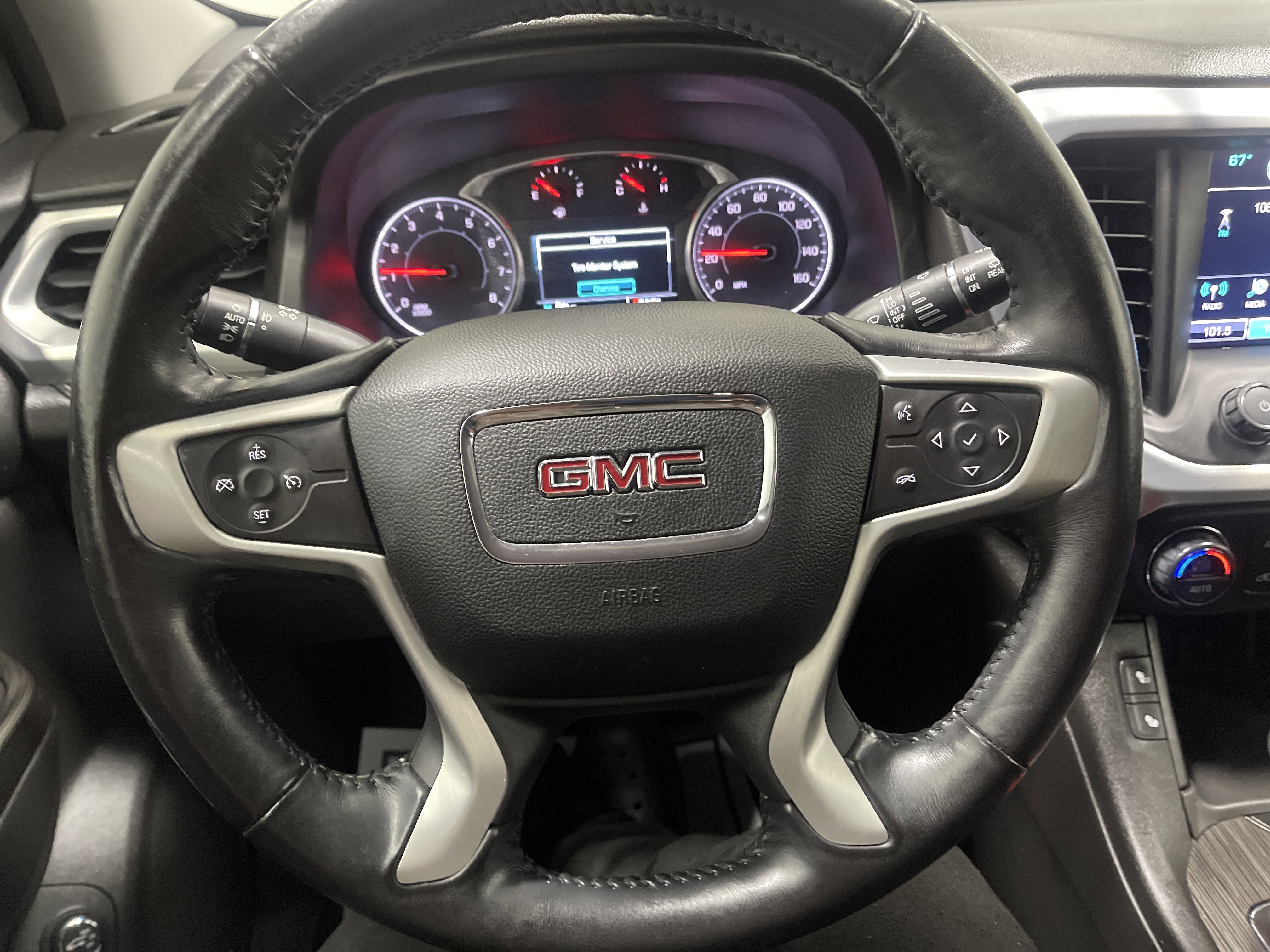 Used 2017 GMC Acadia SLT image 30