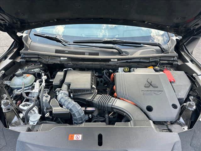 Used 2025 Mitsubishi Outlander ES AWD/4WD image 25