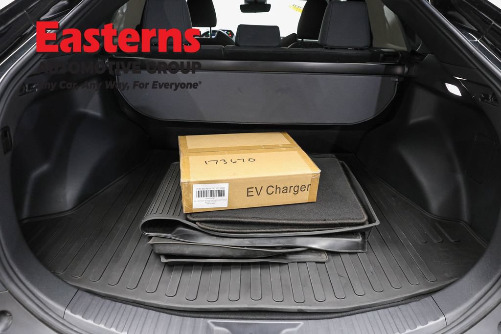 Used 2023 Subaru Solterra AWD image 9