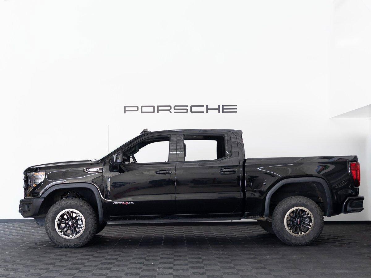 Used 2025 GMC Sierra 1500 AT4X image 2