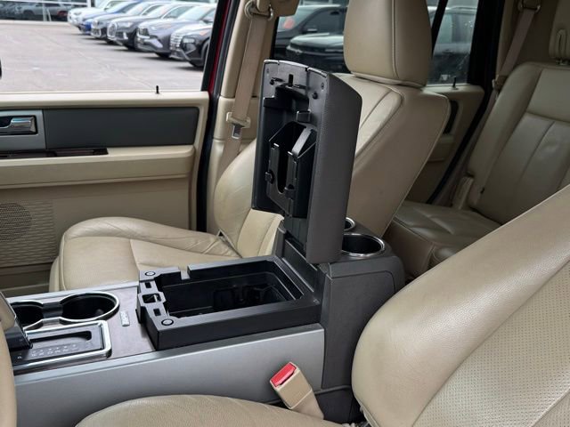 Used 2014 Ford Expedition XLT w/ Equipment Group 202A image 29