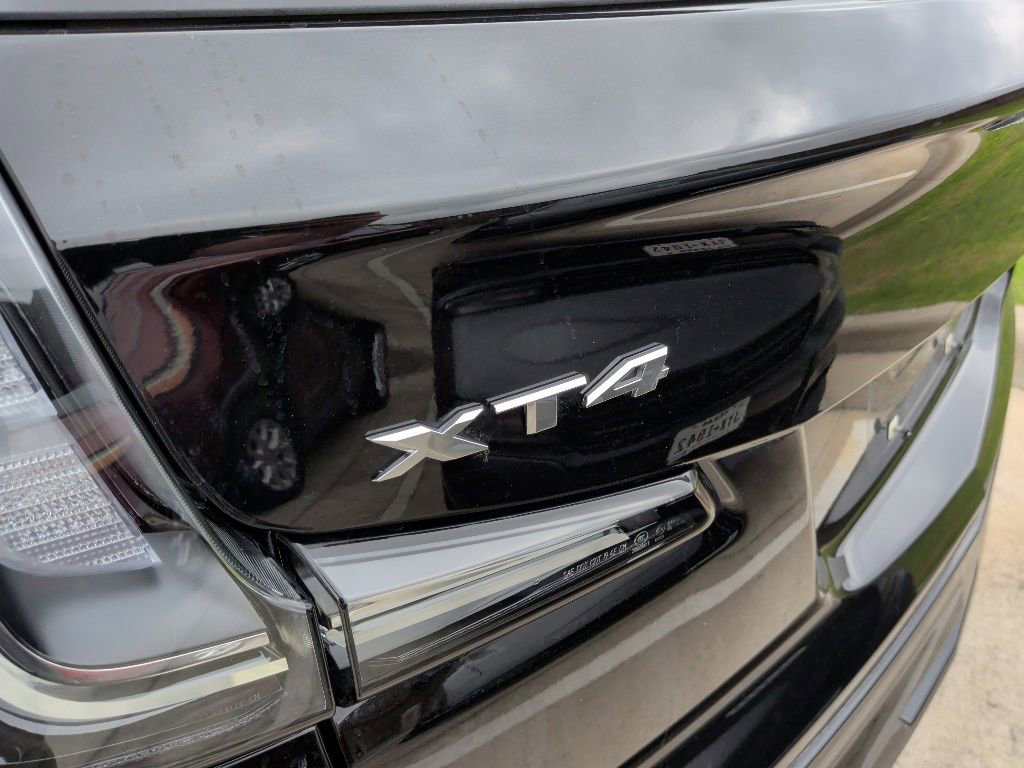 Used 2025 Cadillac XT4 Sport FWD image 11