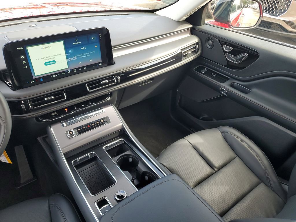 New 2025 Lincoln Aviator 2WD w/ Jet Appearance Package image 18