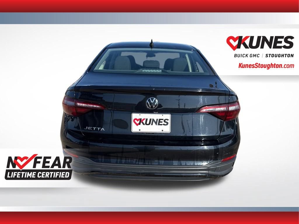 Used 2024 Volkswagen Jetta S image 9