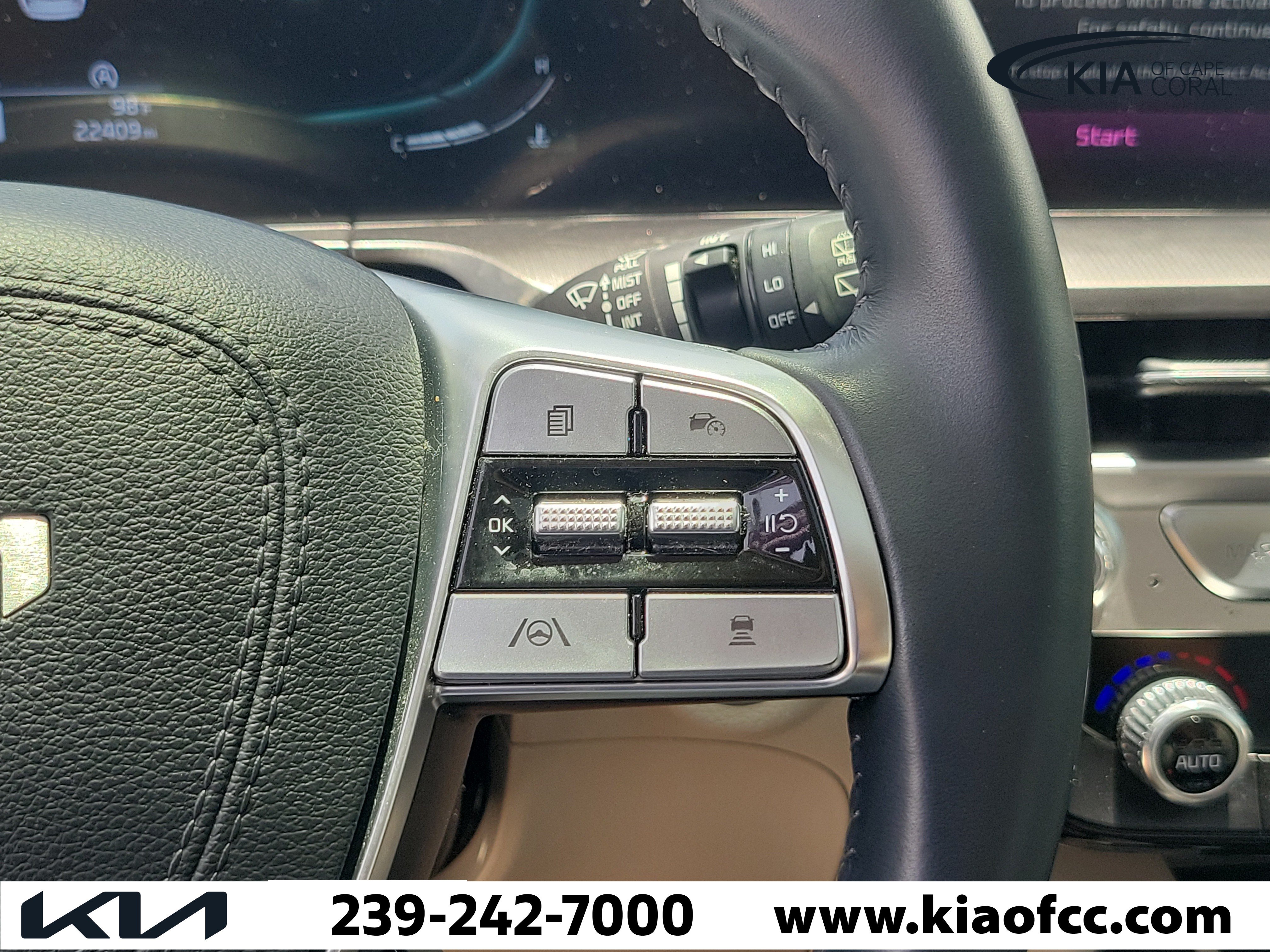 Certified 2024 Kia Telluride S w/ S Sunroof Package AWD/4WD image 26