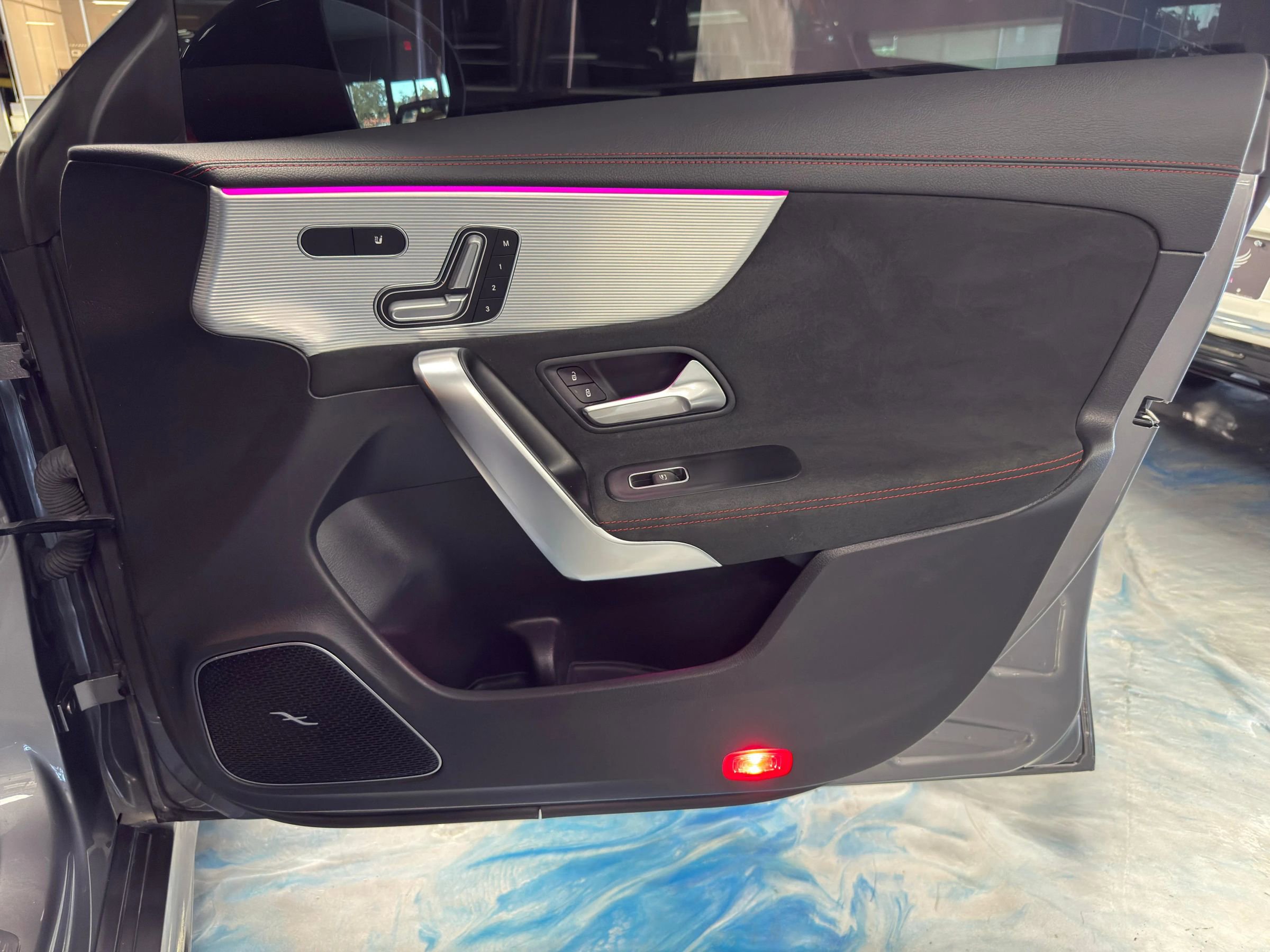 Used 2023 Mercedes-Benz CLA 250 w/ AMG Line image 18