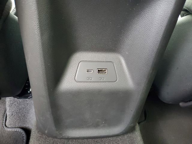 Used 2025 Buick Envision Preferred image 23