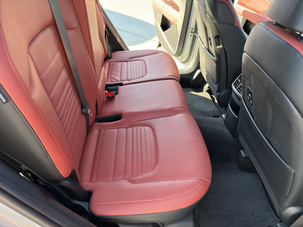 Used 2025 Kia Sportage SX image 27