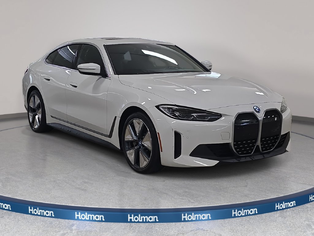 Certified 2023 BMW i4 eDrive40 w/ Premium Package RWD image 4