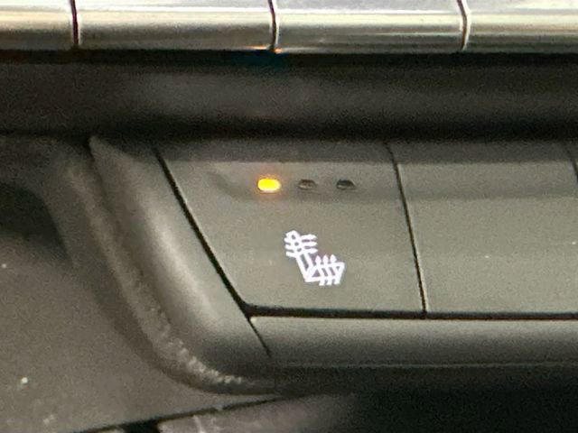 Used 2023 Cadillac XT4 Premium Luxury w/ Sun And Sound Package AWD/4WD image 19