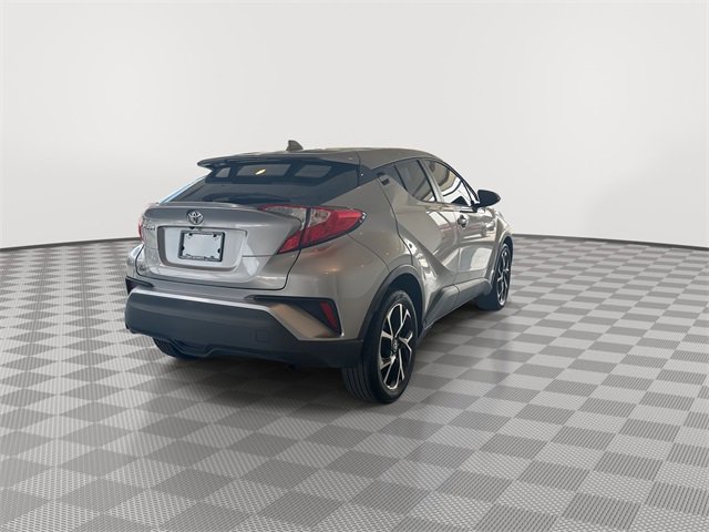 Used 2020 Toyota C-HR XLE image 11