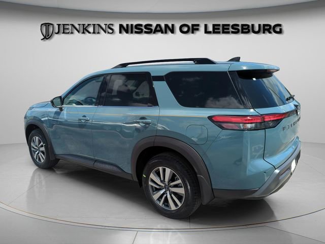 New 2026 Nissan Pathfinder SL w/ Cargo Package FWD image 9