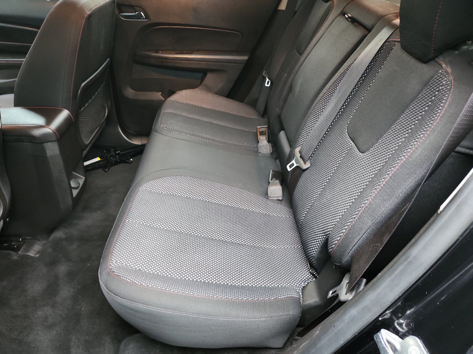 Used 2014 GMC Terrain SLE w/ Chrome Package AWD/4WD image 13