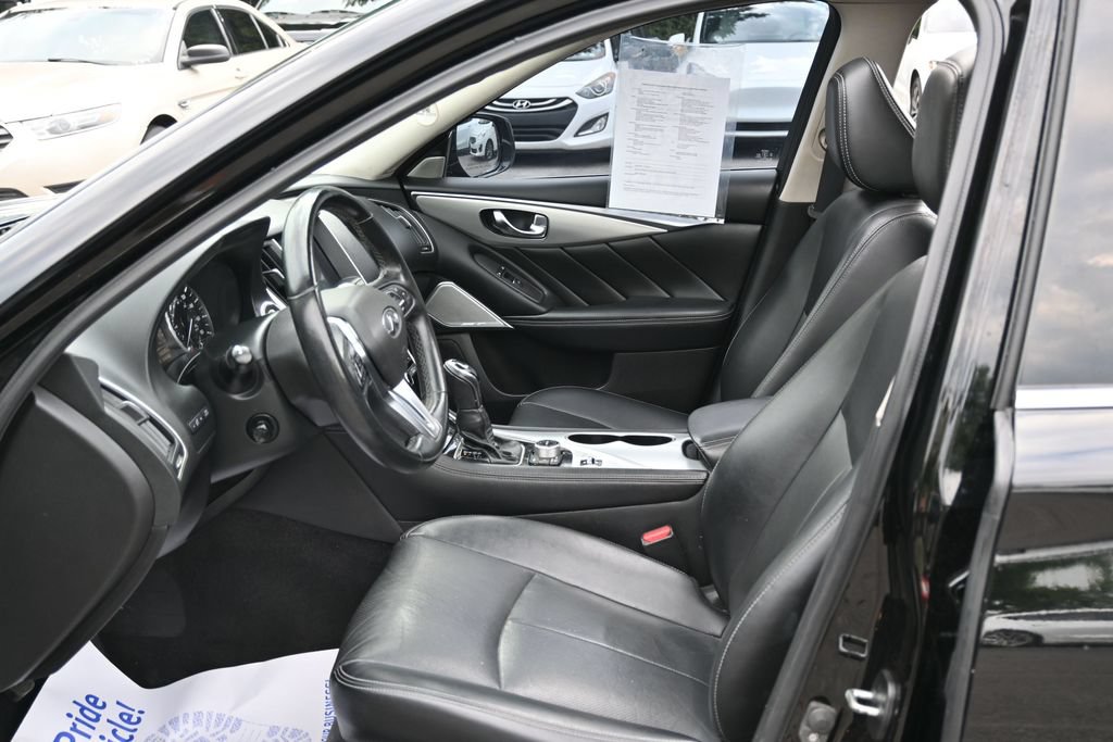 Used 2022 INFINITI Q50 Luxe w/ Cargo Package RWD image 16