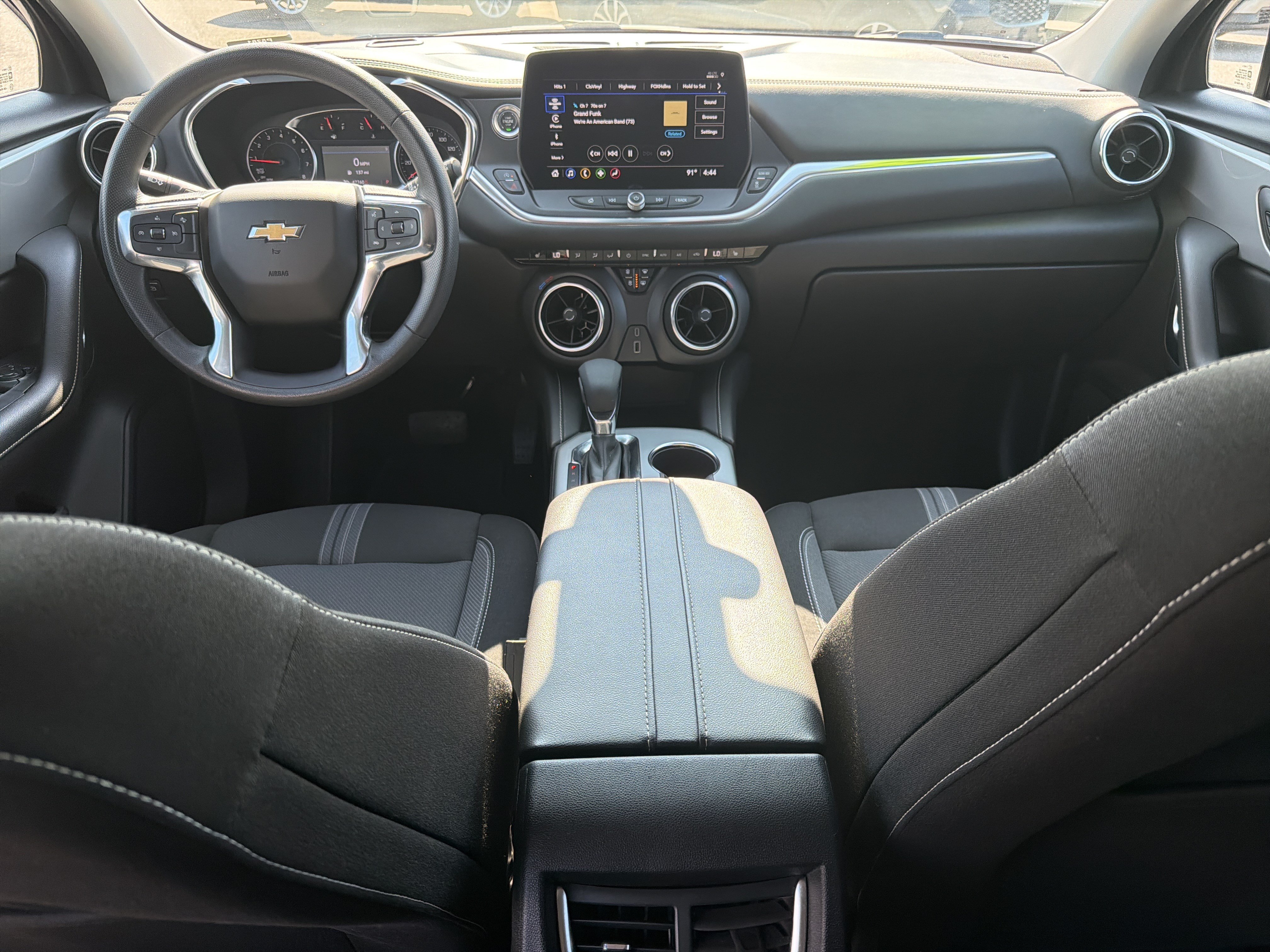 Used 2025 Chevrolet Blazer LT FWD image 4