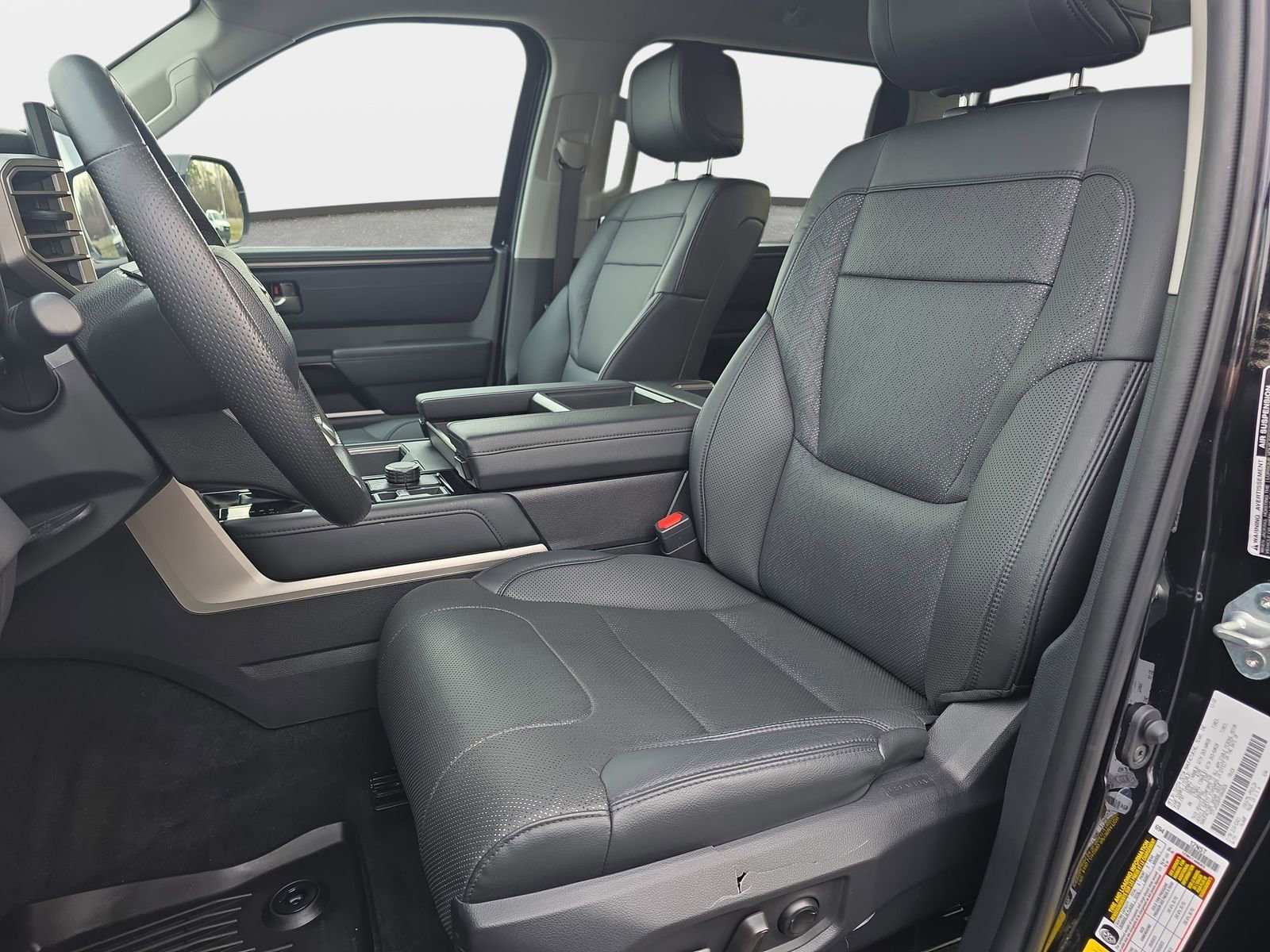 Used 2023 Toyota Tundra Limited image 14