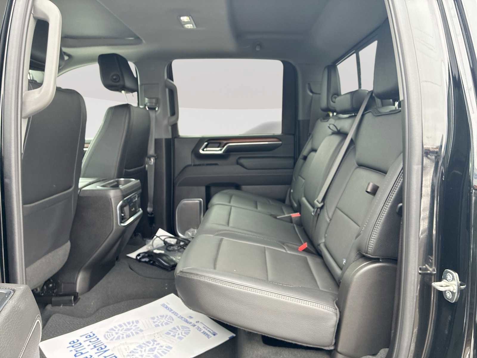 Certified 2024 GMC Sierra 2500 Denali w/ Denali Reserve Package image 26