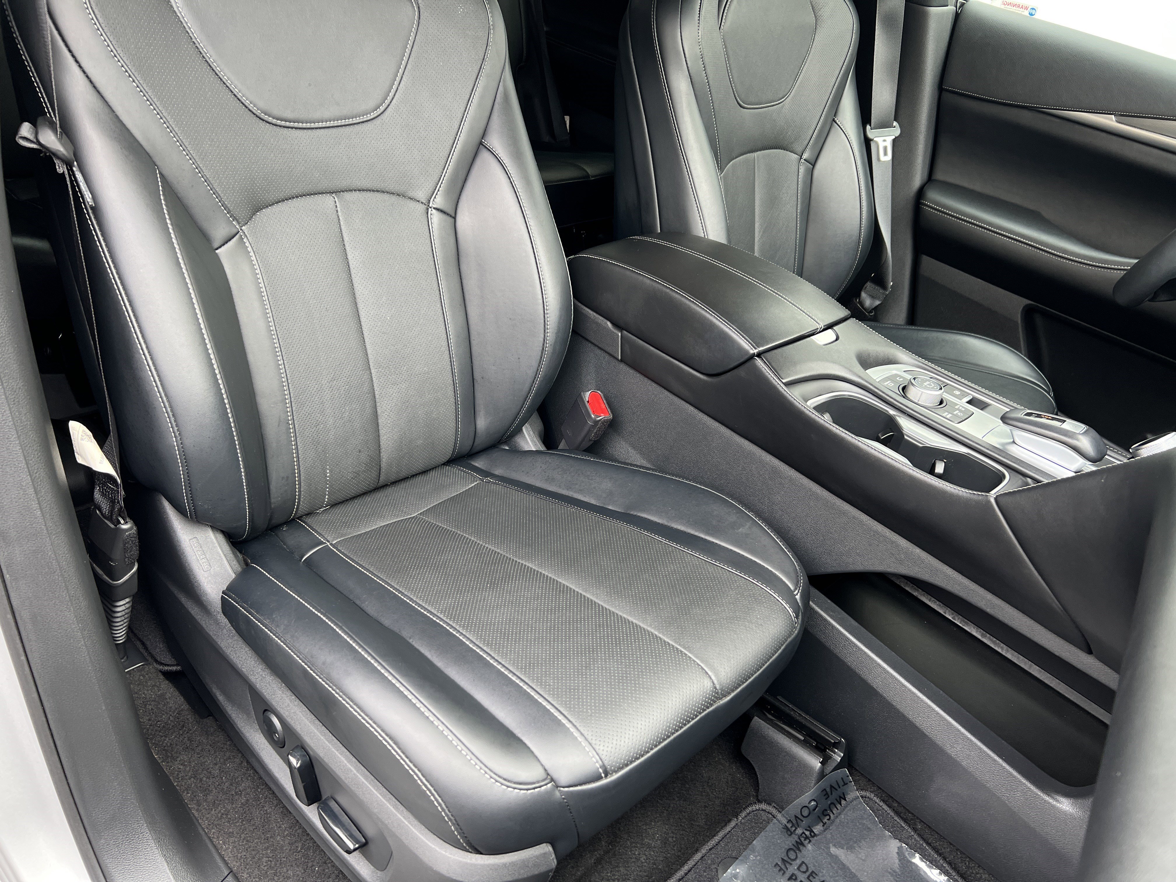 Used 2023 INFINITI QX60 Luxe image 27