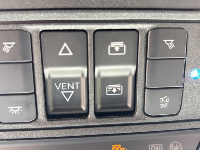 Certified 2022 Ford Explorer Platinum w/ Equipment Group 601A image 45