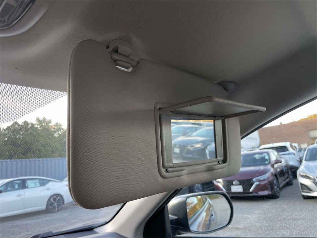 Used 2022 Honda HR-V LX image 31