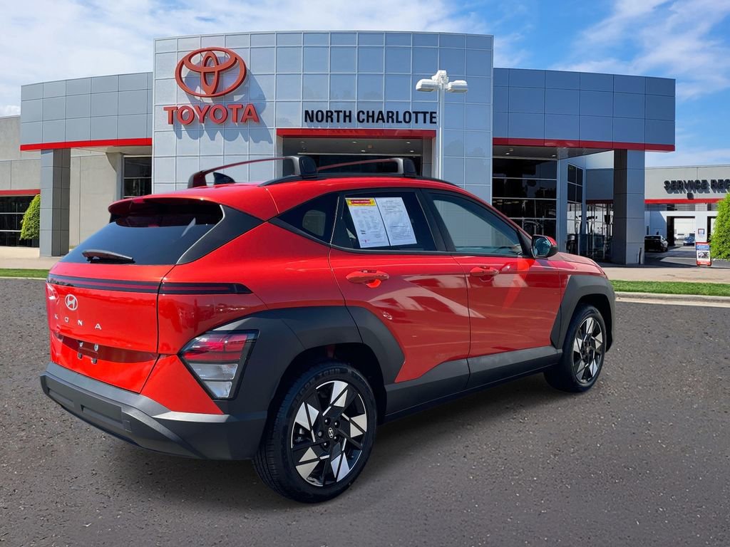 Used 2025 Hyundai Kona SEL FWD image 7