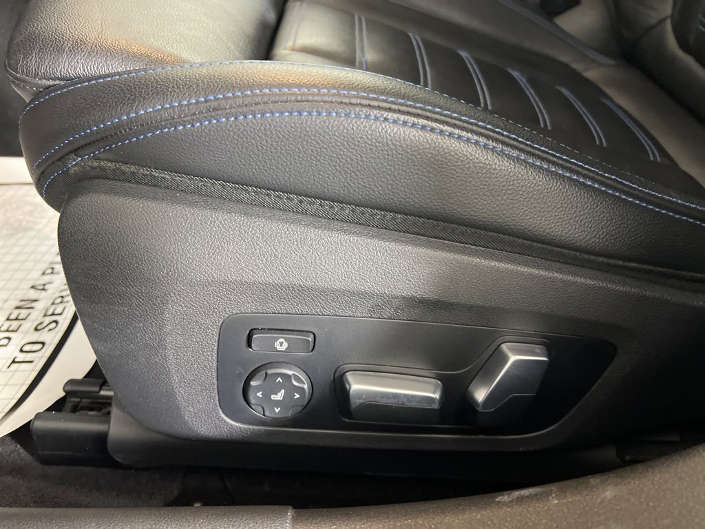 Used 2020 BMW M340i xDrive w/ Premium Package image 3