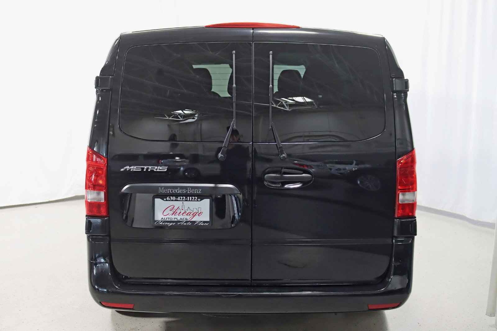 Used 2020 Mercedes-Benz Metris Passenger w/ Premium Safety Package image 13