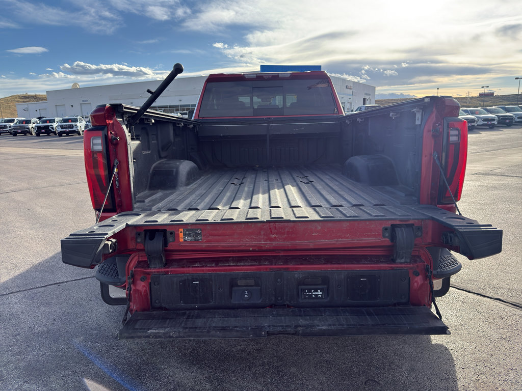 Used 2024 GMC Sierra 3500 Denali w/ Denali Reserve Package image 14