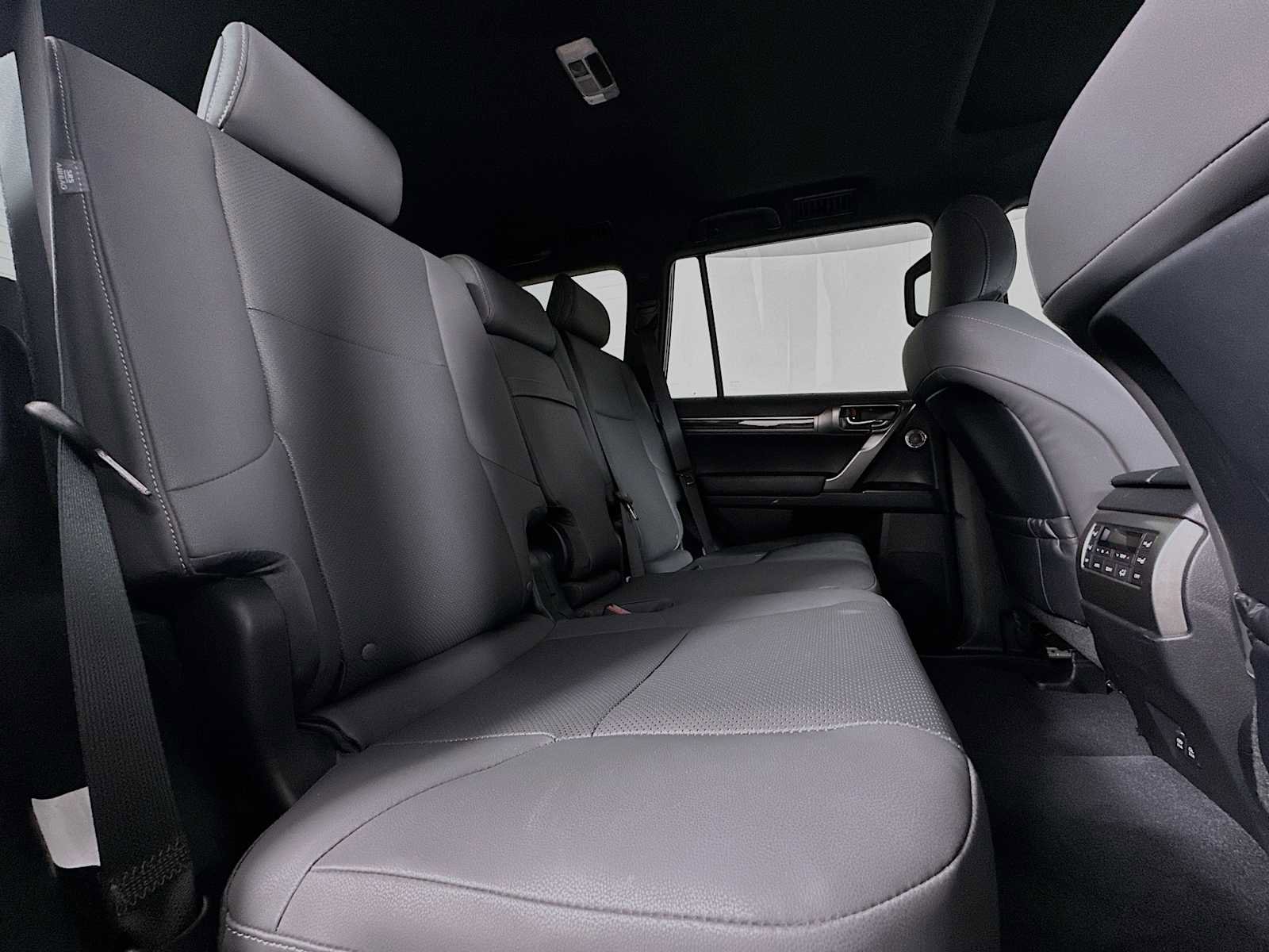 Used 2023 Lexus GX 460 Premium w/ Premium Plus Package AWD/4WD image 28