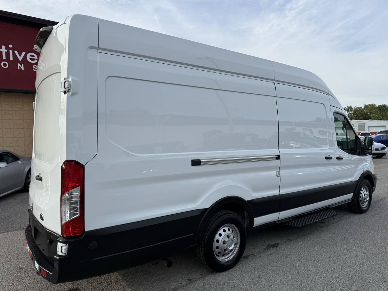 Used 2020 Ford Transit 350 148 High Roof Extended AWD image 6