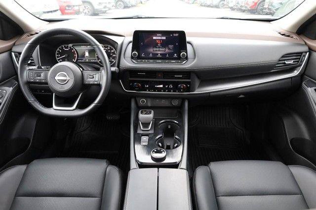 Used 2023 Nissan Rogue SV w/ SV Premium B Package AWD/4WD image 25