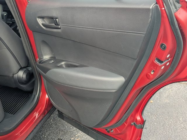 Used 2025 Toyota Corolla Cross LE image 15