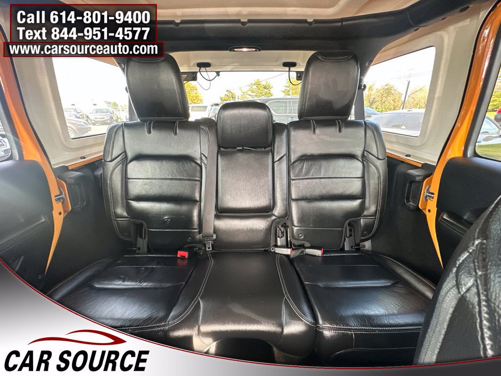 Used 2018 Jeep Wrangler Unlimited Sahara w/ Uconnect 4C Nav & Sound Group AWD/4WD image 19