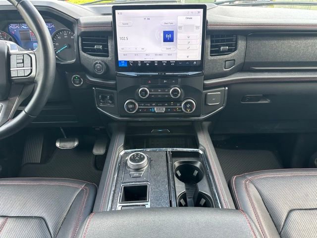 Used 2023 Ford Expedition Max Limited image 17