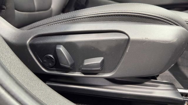 Used 2020 BMW X2 sDrive28i w/ Convenience Package FWD image 12