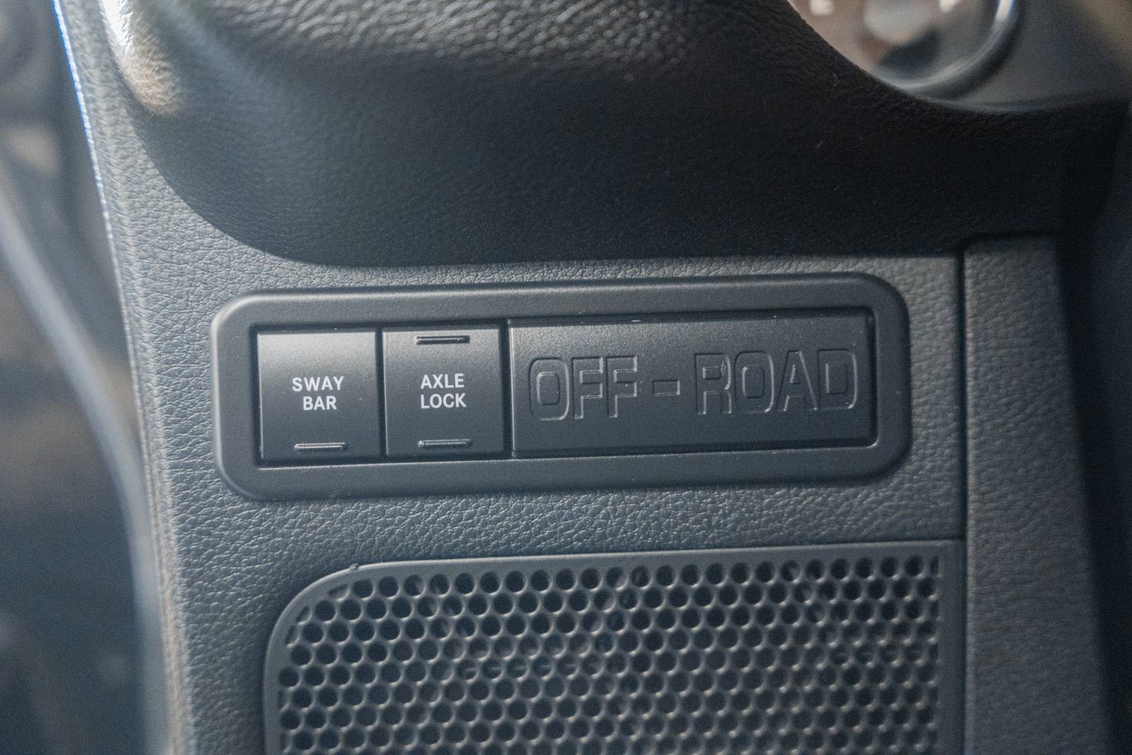 Used 2017 Jeep Wrangler Unlimited Rubicon w/ Connectivity Group image 46