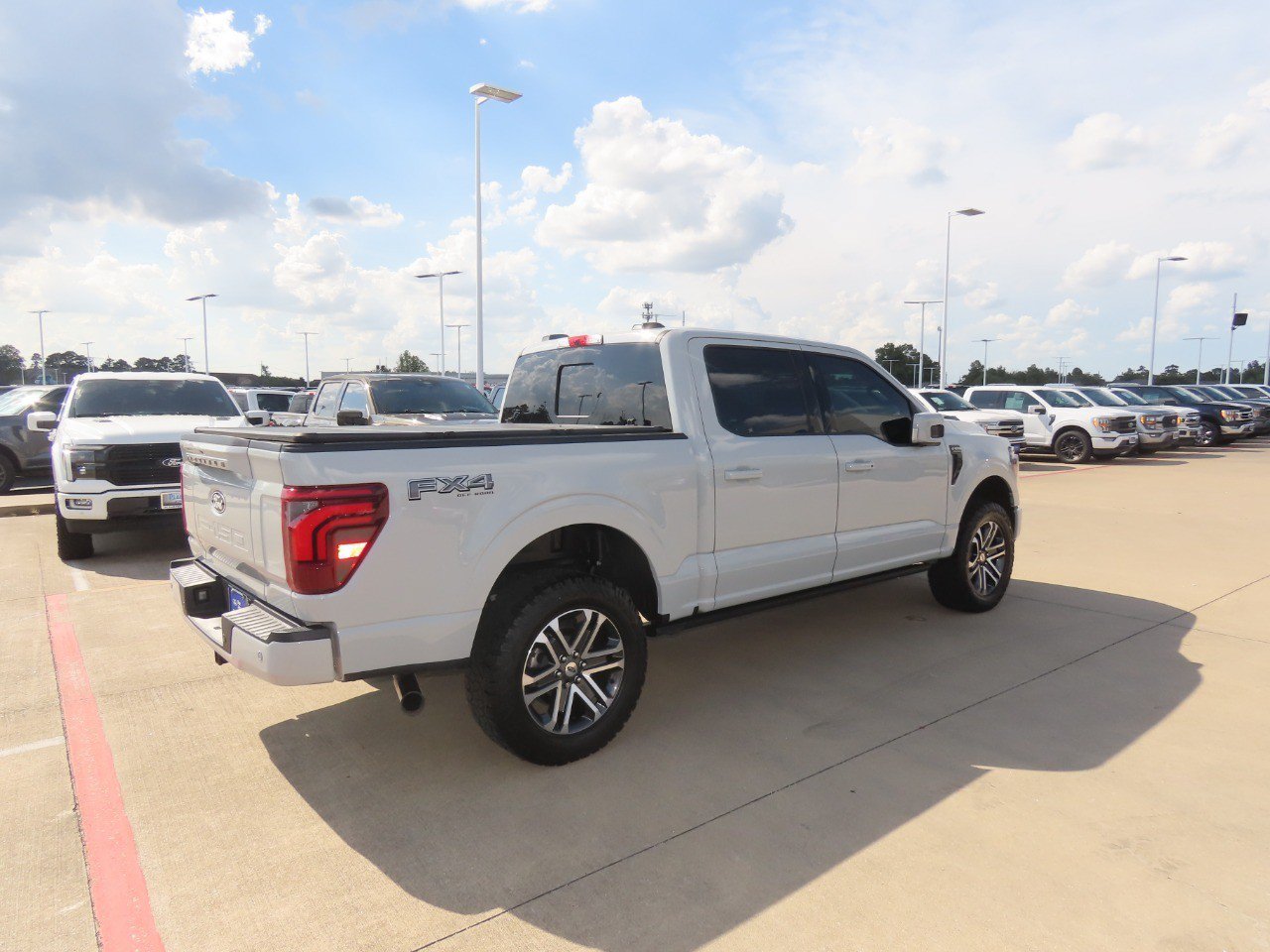 Certified 2024 Ford F150 Platinum w/ FX4 Off-Road Package AWD/4WD image 9