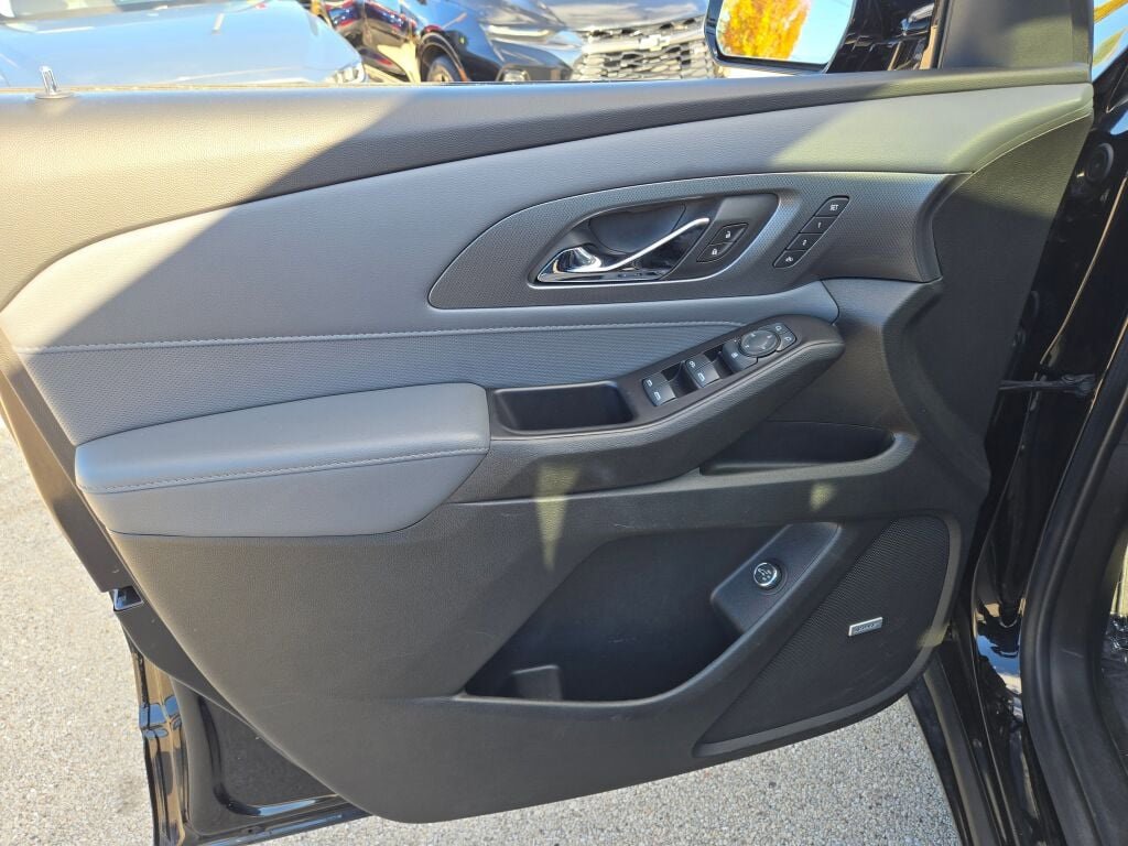 Used 2020 Chevrolet Traverse Premier w/ LPO, Floor Liner Package image 26