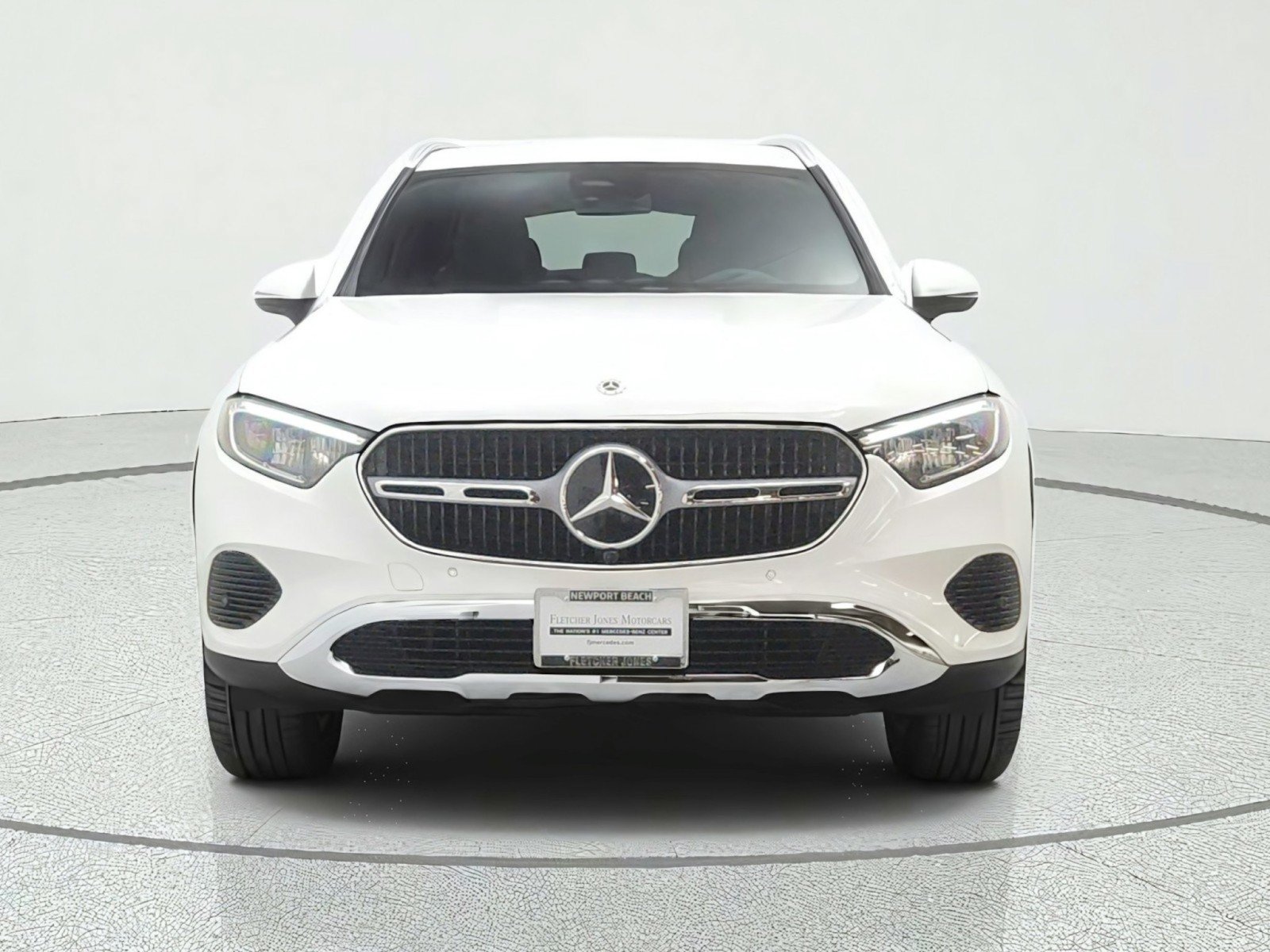Certified 2026 Mercedes-Benz GLC 300 image 2