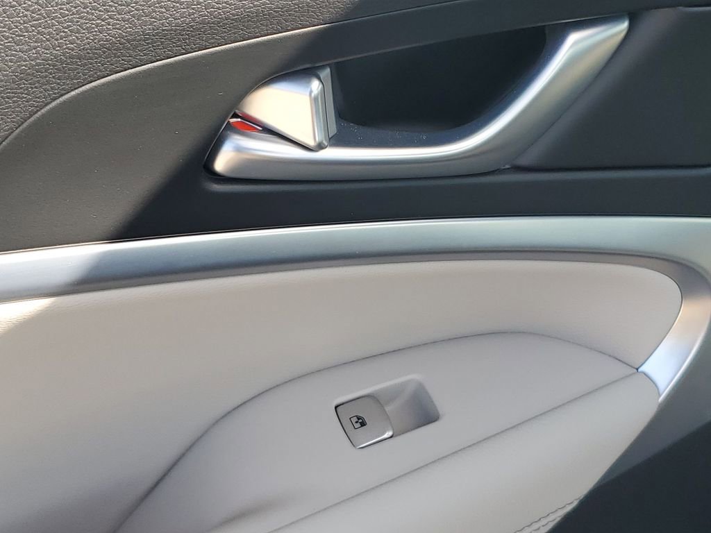 Used 2023 Genesis G70 2.0T image 47