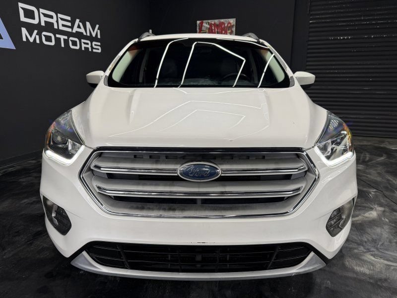 Used 2018 Ford Escape SEL FWD image 2