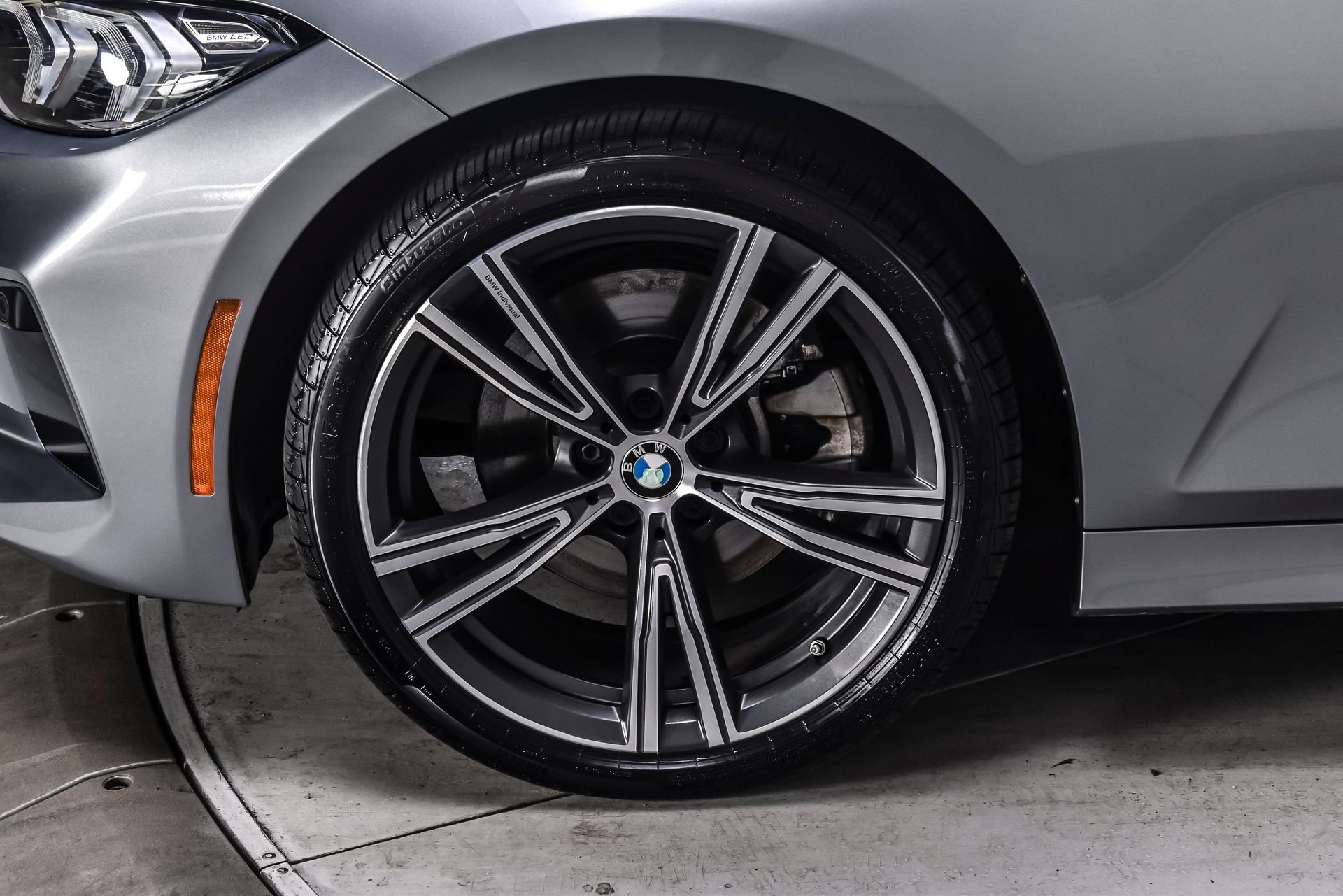 Used 2023 BMW 330i Sedan w/ Driving Assistance Package RWD image 10
