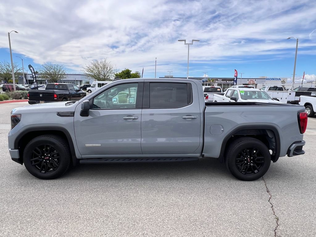 Used 2024 GMC Sierra 1500 Elevation image 3