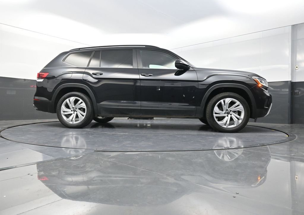 Used 2023 Volkswagen Atlas SE image 29