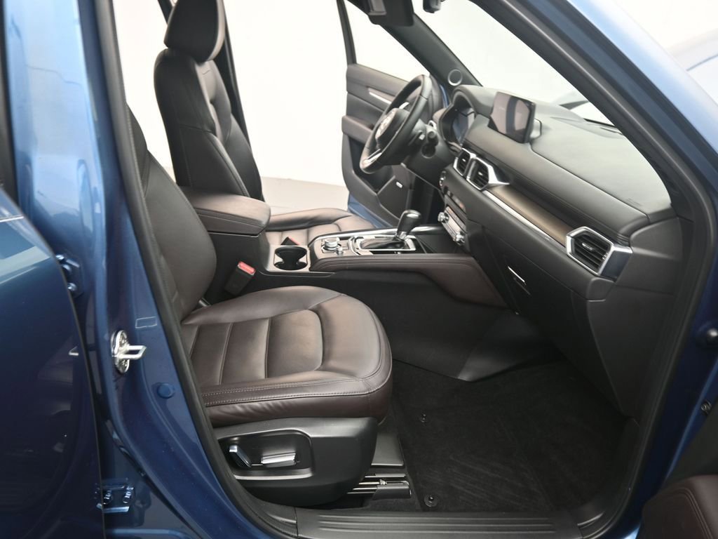 Used 2023 MAZDA CX-5 Signature image 21
