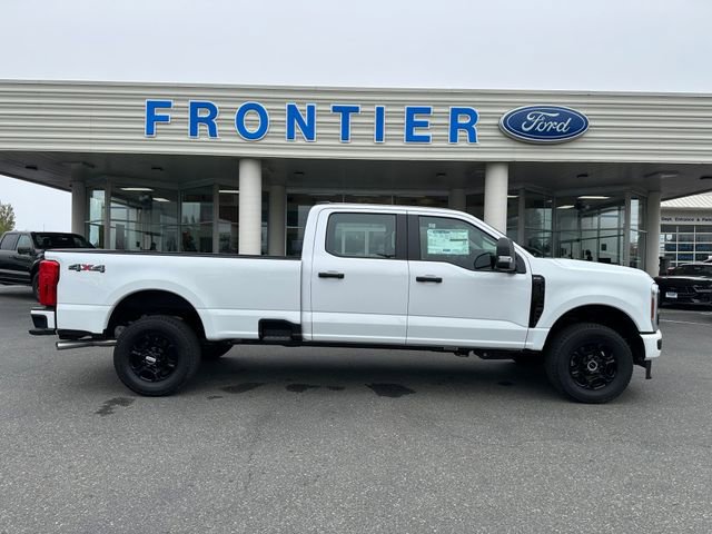 New 2026 Ford F250 XL image 2