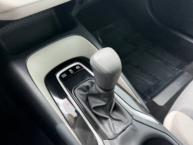 Used 2025 Toyota Corolla LE FWD image 24