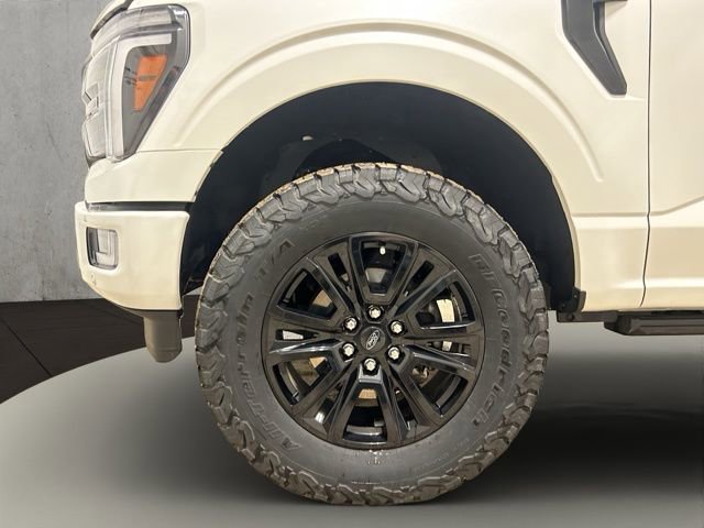 Used 2024 Ford F150 Platinum w/ FX4 Off-Road Package AWD/4WD image 25