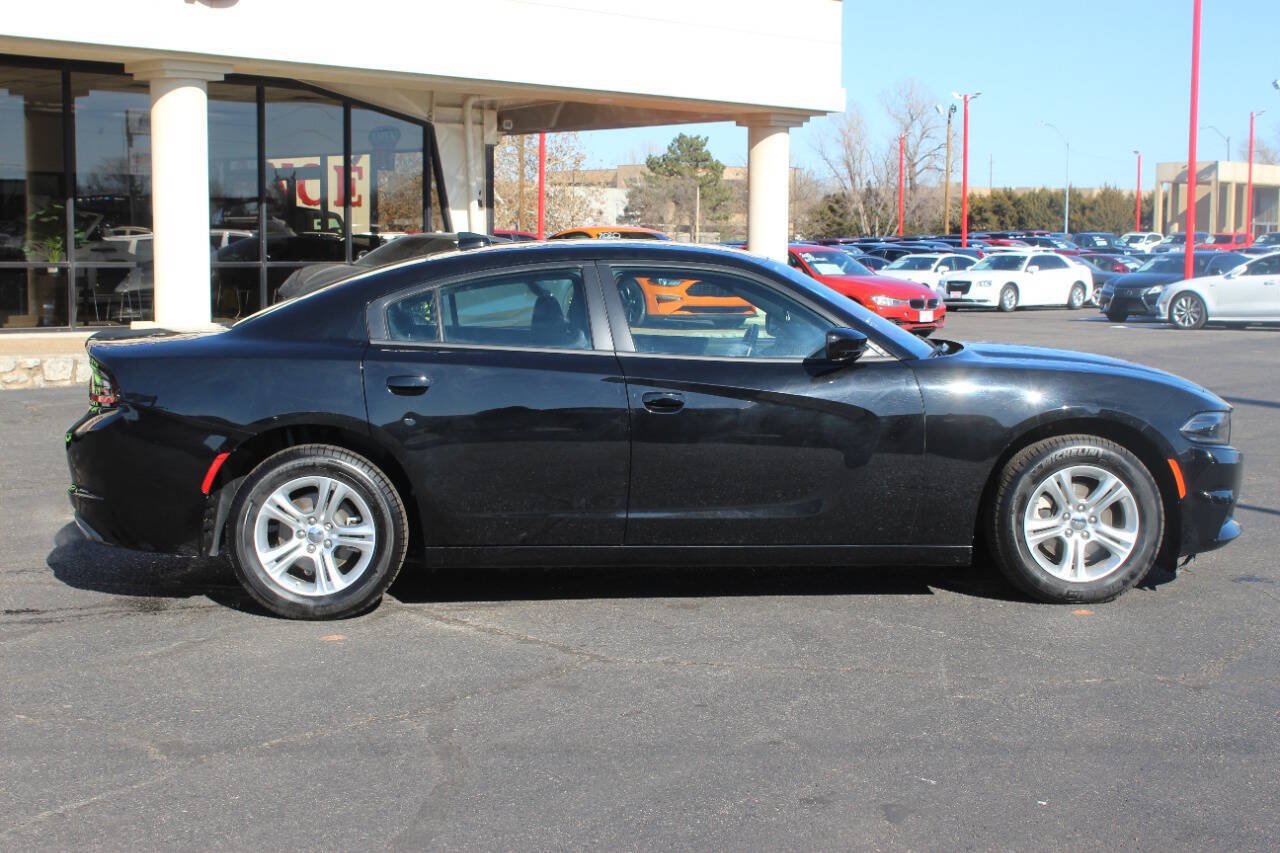 Used 2023 Dodge Charger SXT RWD image 3